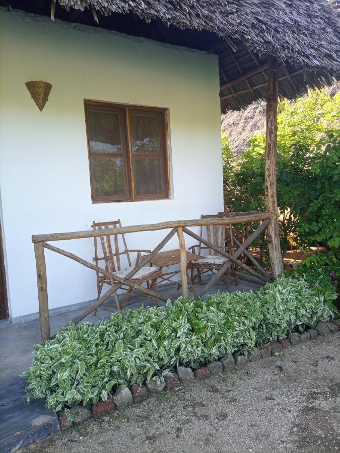 Sweet Home Kiwengwa  Bagian luar foto